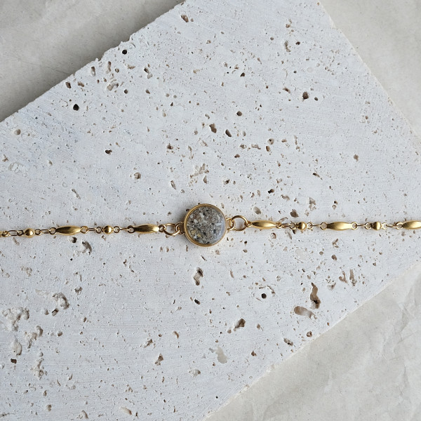 Aschearmband Earth Bond