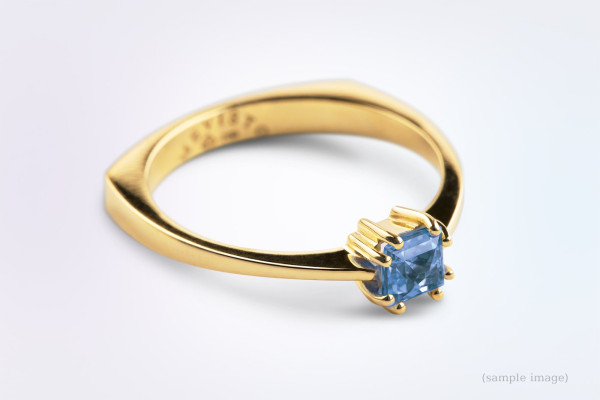 Ring mit Krappenfassung inkl. Edelstein Timless