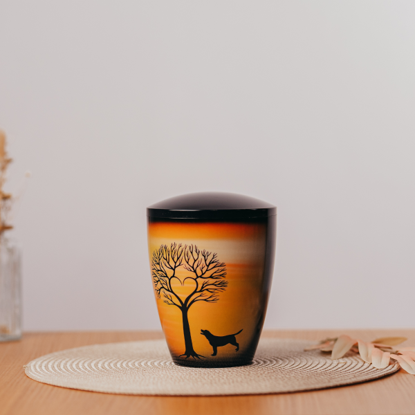 Naturstoffurne, Airbrush, Herzbaum