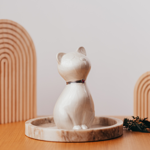 Metallurne Katze mit Kristall Halsband