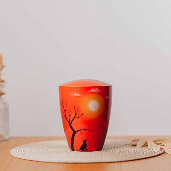 Naturstoffurne, Airbrush, Hund unter Baum