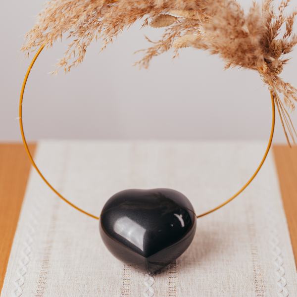 Metallurne Herz, anthrazit