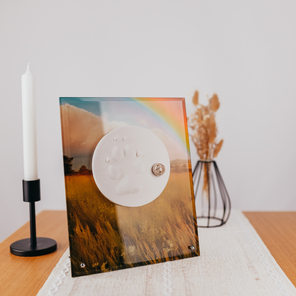 Pfotenabdruck mit Asche auf Glasplatte inkl. Bedruckung und Beschriftung