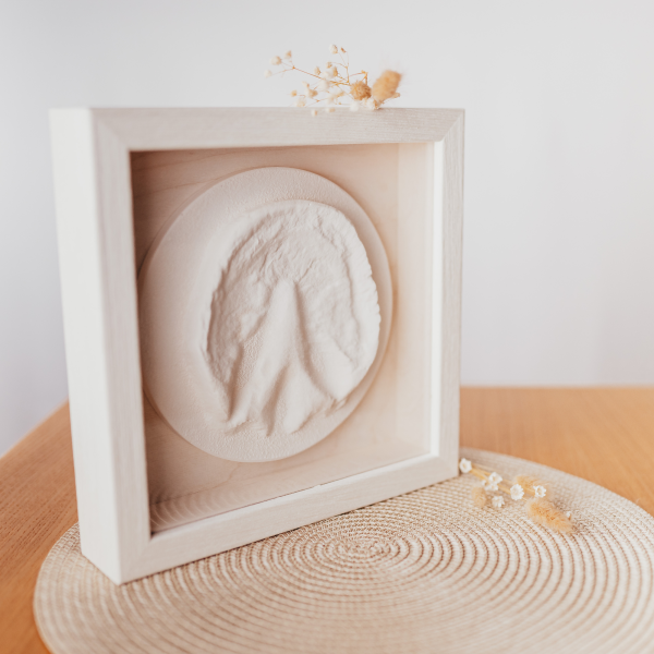 Hufabdruck im Bilderrahmen – Individuelle Erinnerungsstücke von besonderen Menschen