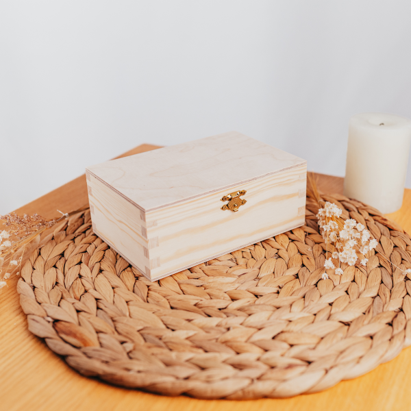 Naturholzkästchen