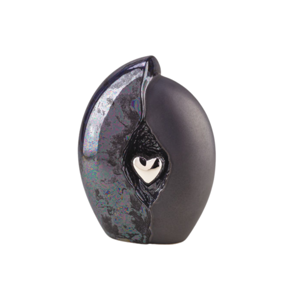 Keramikurne mit Herz