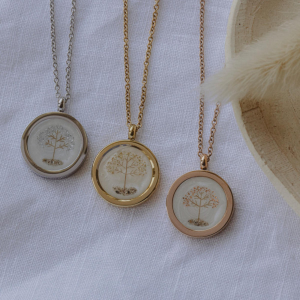 Asche- und Fellkette Tree Roots