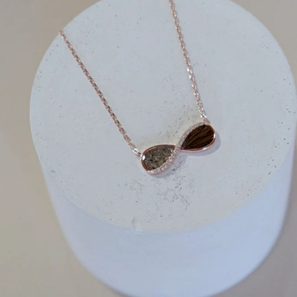 Asche- und Fellkette, Infinity, rosevergoldet