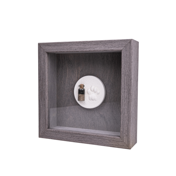 Pfotenabdruck im Bilderrahmen mit Fell – Individuelle Erinnerungsstücke von besonderen Menschen