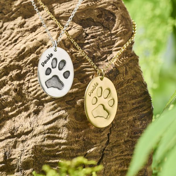 Kette mit ovalem Pfötchenabdruckanhänger