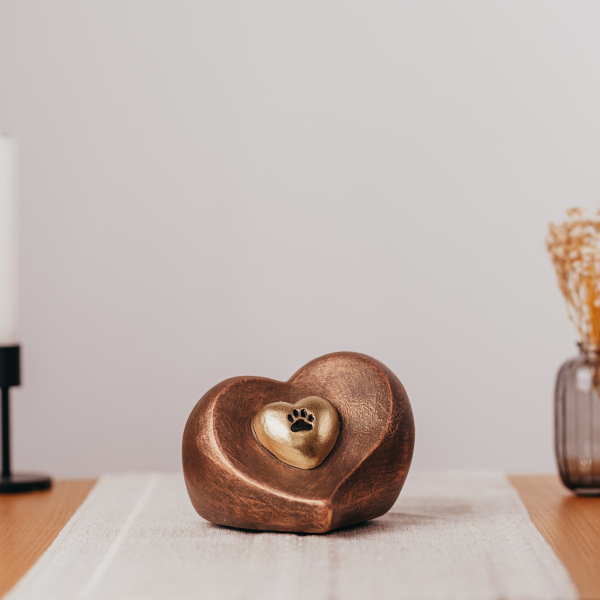 Keramikurne Doppelherz mit Pfote