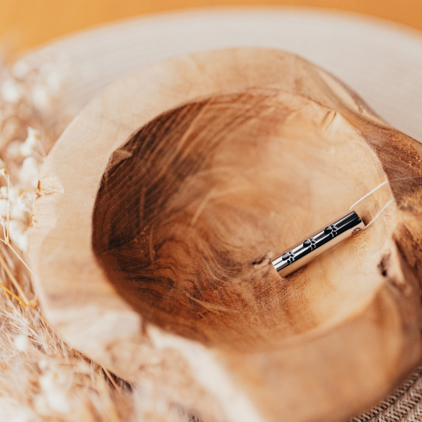 Edelstahl Ascheschmuck, Kettenanhänger, Zylinder mit Pfoten