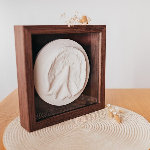 Hufabdruck im Bilderrahmen – Individuelle Erinnerungsstücke von besonderen Menschen