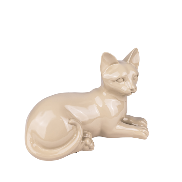 Kunstharzurne liegende Katze